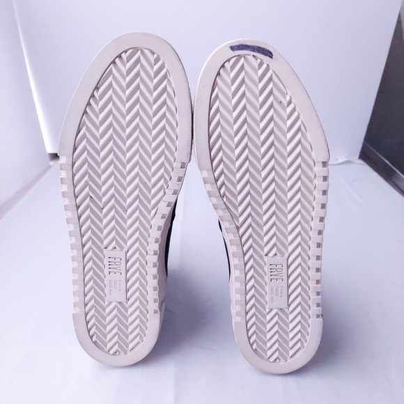 Frye Gia Lug Zip Black Shimmer Bootie Women's Sz 9.5 - Picture 7 of 16